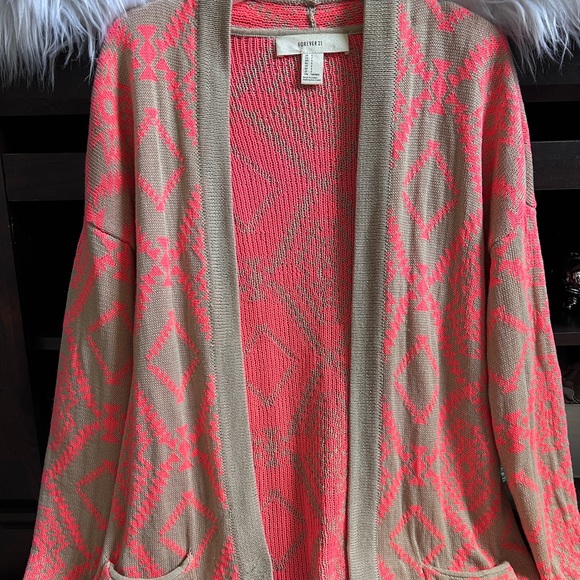 Forever 21 Sweaters - Forever21 Coral/Tan Cardigan Sm